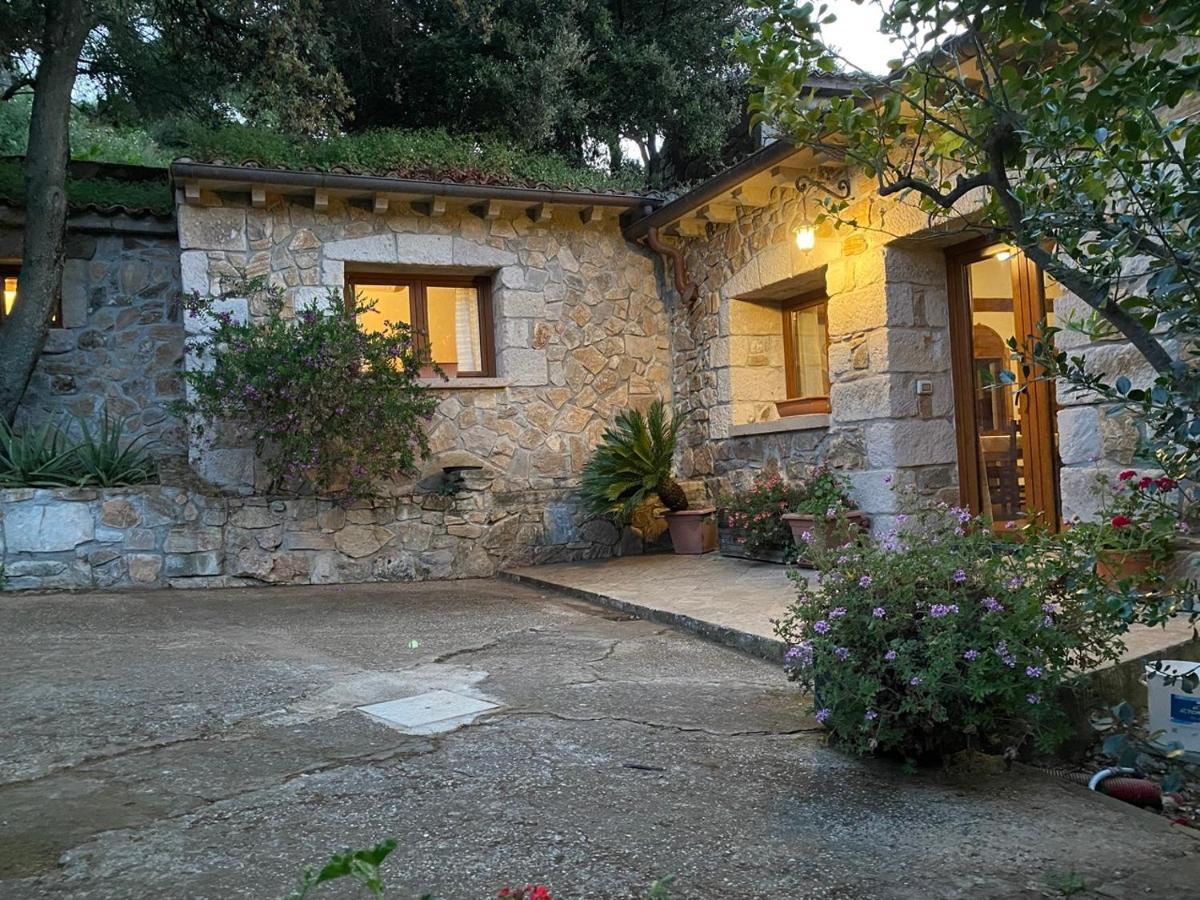 Appartement Su Lidone à Ozieri Extérieur photo
